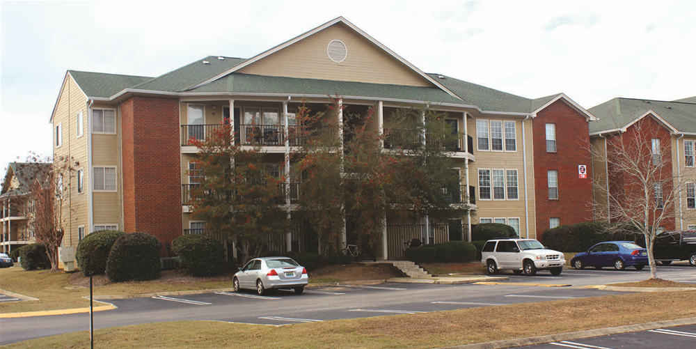 Auburn Condo: Auburn Crossing