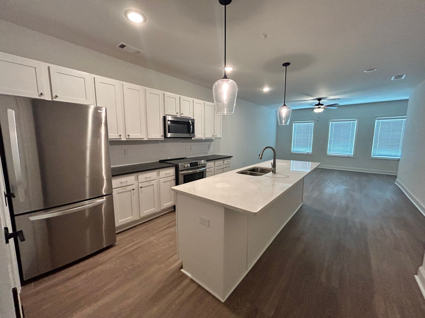 Auburn Apartment: Farmville Lakes Apartments