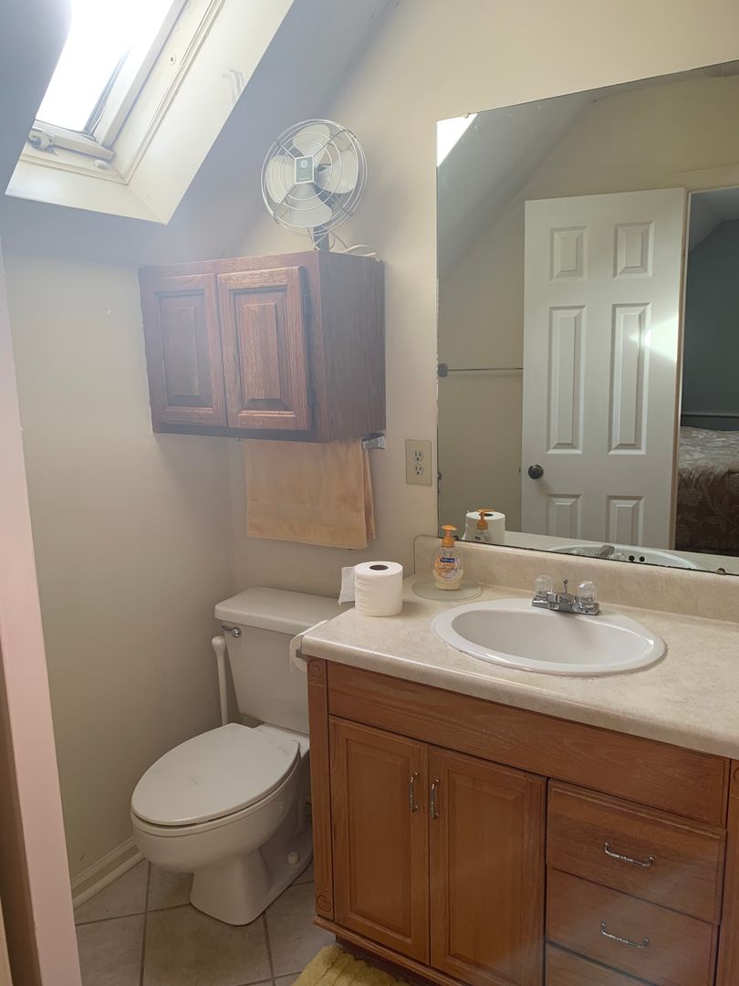 Auburn Condo: Campus Courtyard @ Glenn