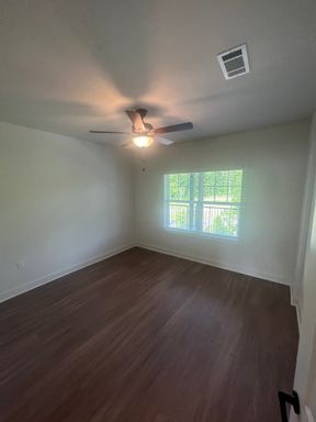 Farmville Lakes Apartments - 605 Cloverdale Drive Unit B305 Auburn, AL 36830 – photo 1