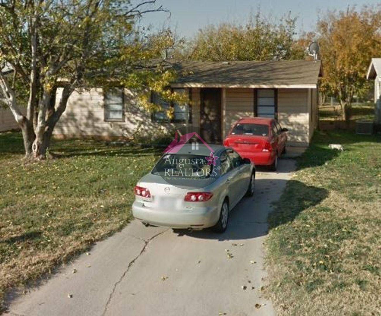 Abilene House: 2710 Beech