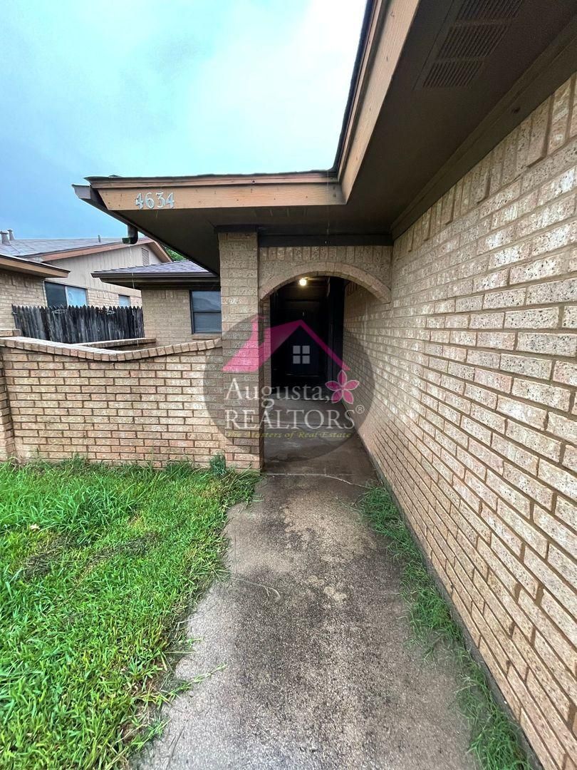 Abilene Apartment: 4626/4634 Marlboro