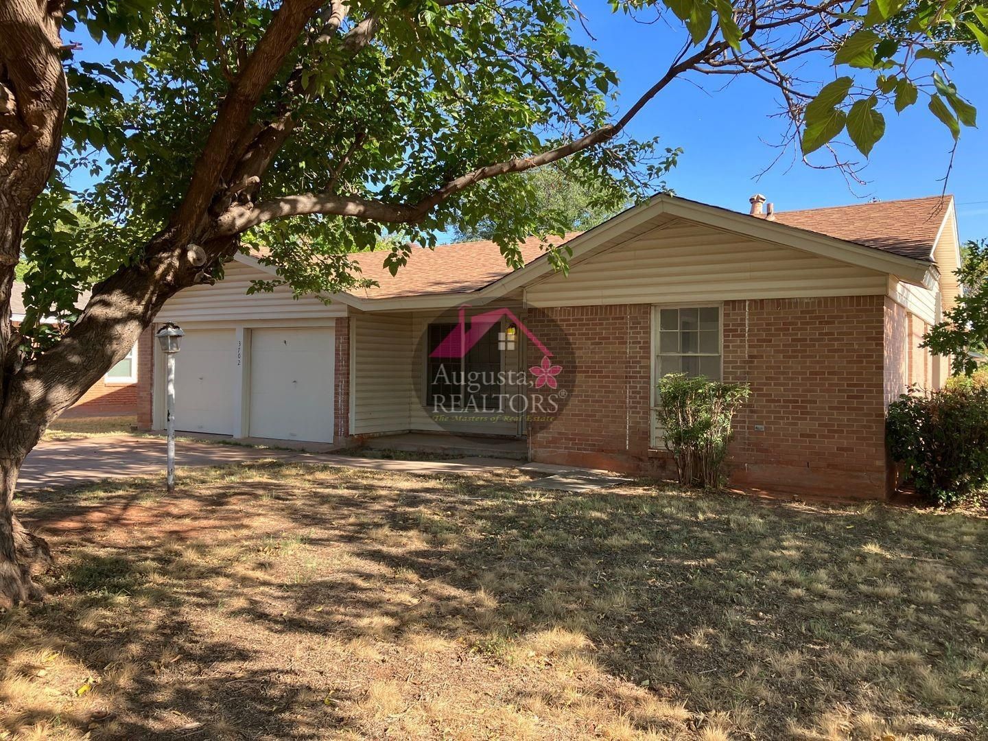 Abilene House: 3702 Wilshire Dr