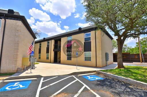 Newly Remodeled South Abilene Apartments! – photo 1