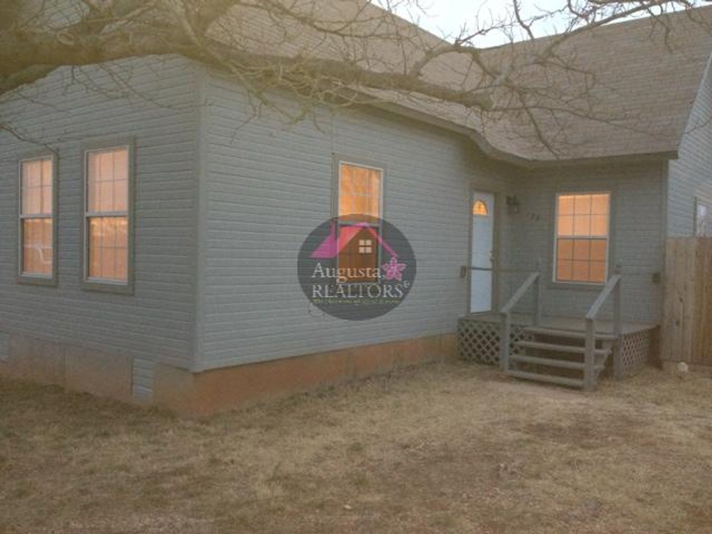 Tye House: 129 East St