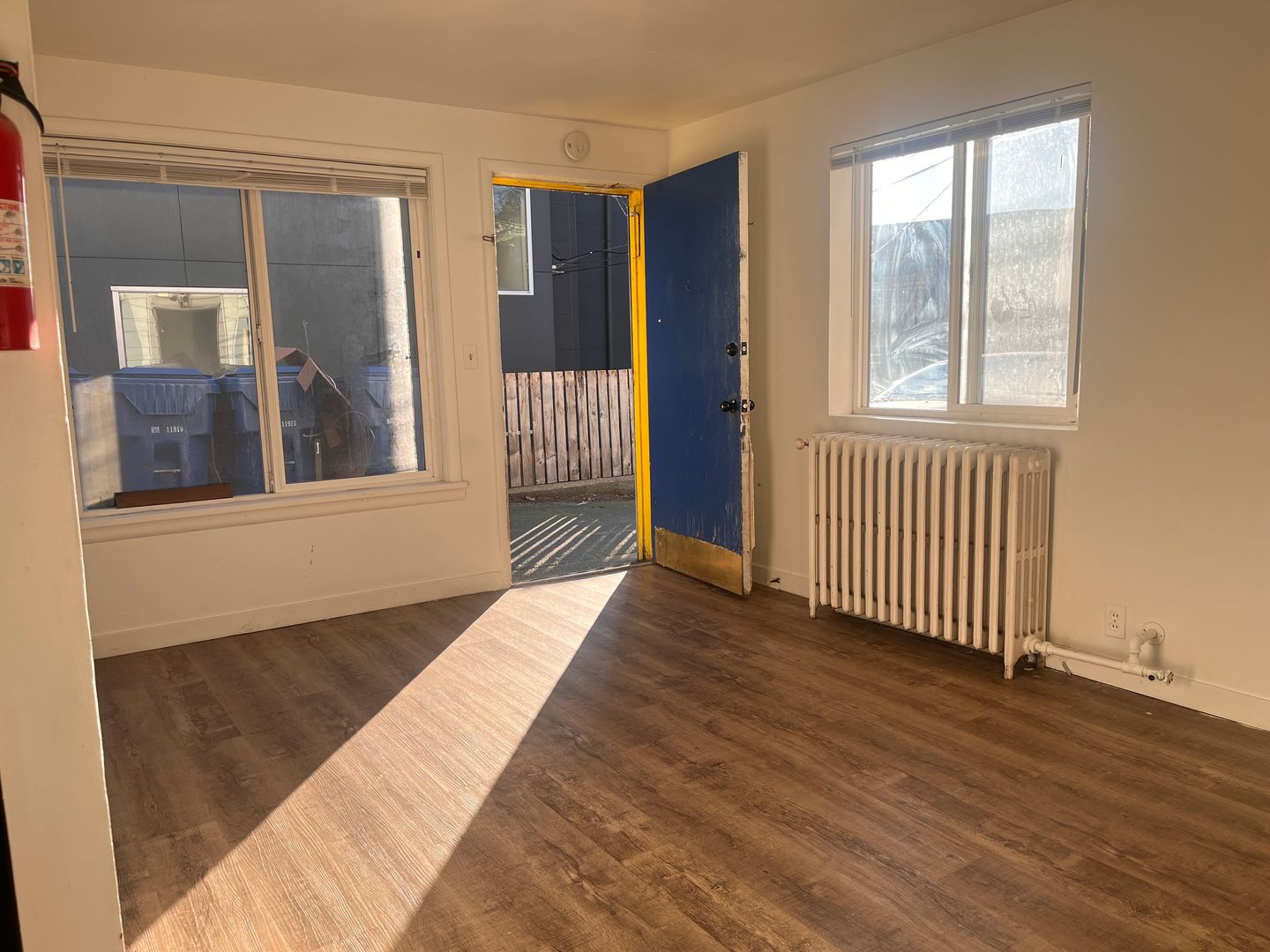 Seattle Apartment: 3910 Latona Ave N