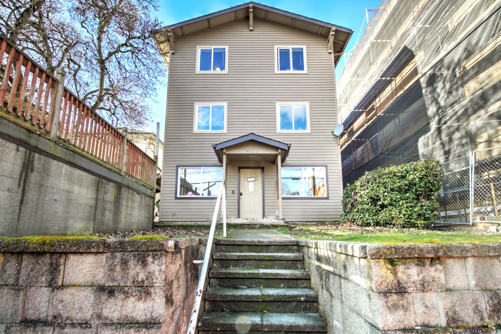 Seattle House: 4720 19th Ave NE