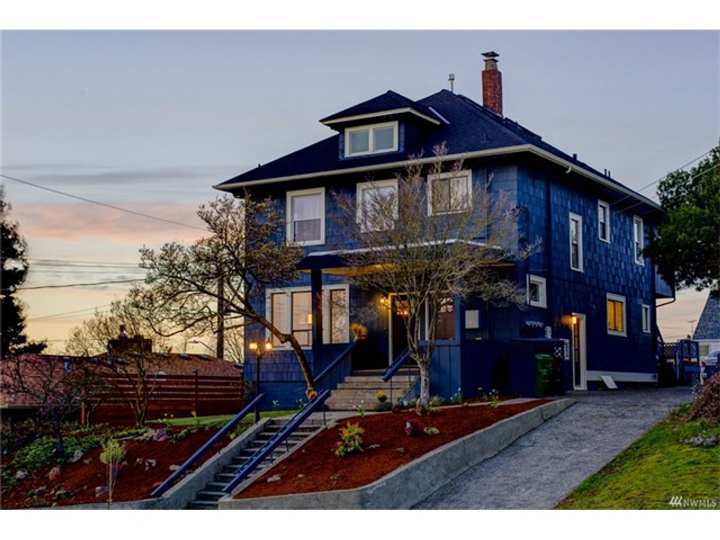 Seattle Apartment: 344 NW 51st St