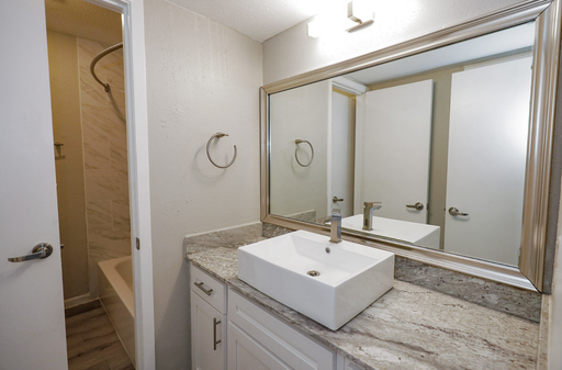$1,500 off Total Move In! – photo 1