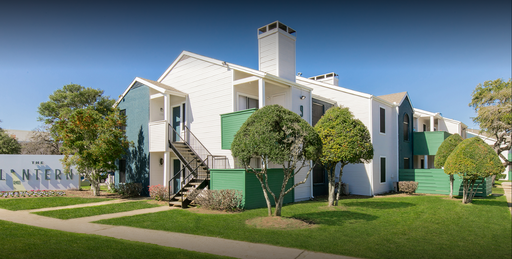 $1,500 off Total Move In! – photo 1