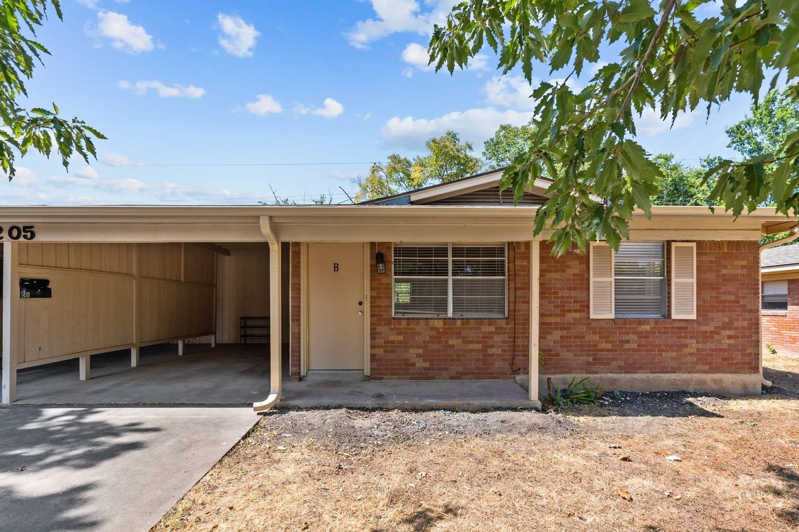 Austin House: 2205 Lanier Dr. #B