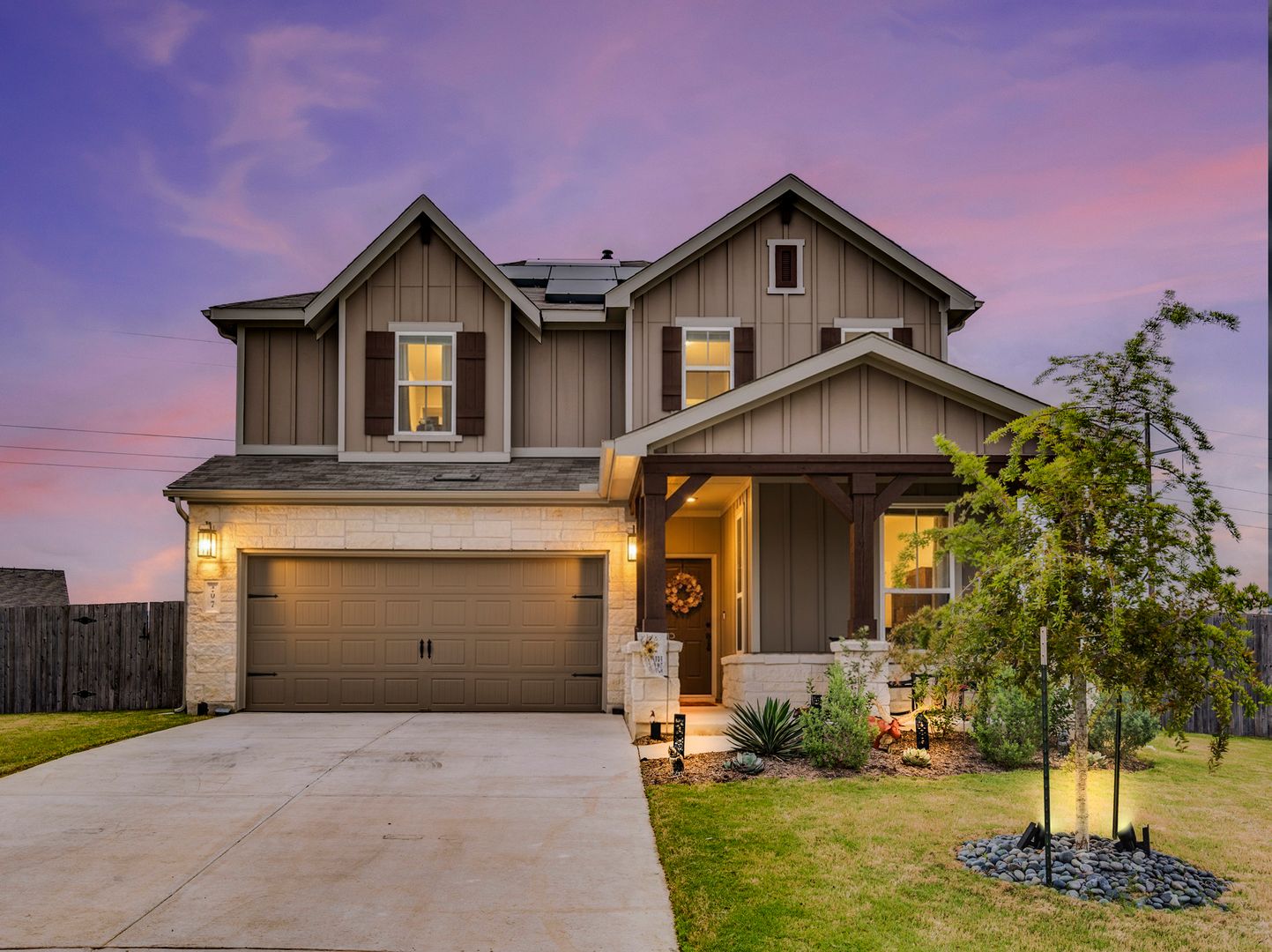 Buda House: 297 Tree Nut Loop