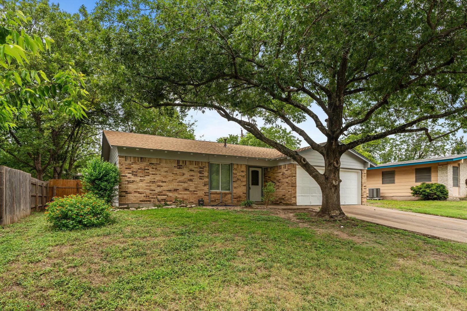 Austin House: 8408 Staunton Dr.