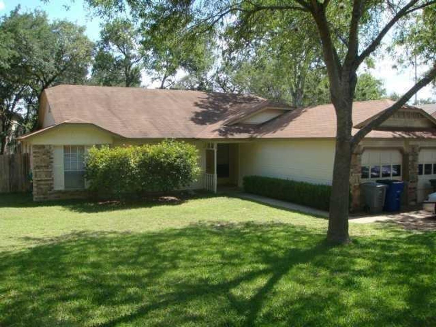 Austin House: 4509 Brown Bark Pl #B