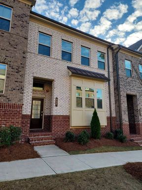 3 Bedroom Townhome – 327 Commons Ave., Woodstock, GA 30188