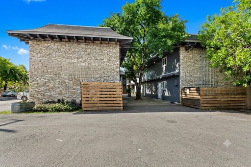 Midtown At The Domain 1 Bedroom: 100% Agent Commissions – photo 1