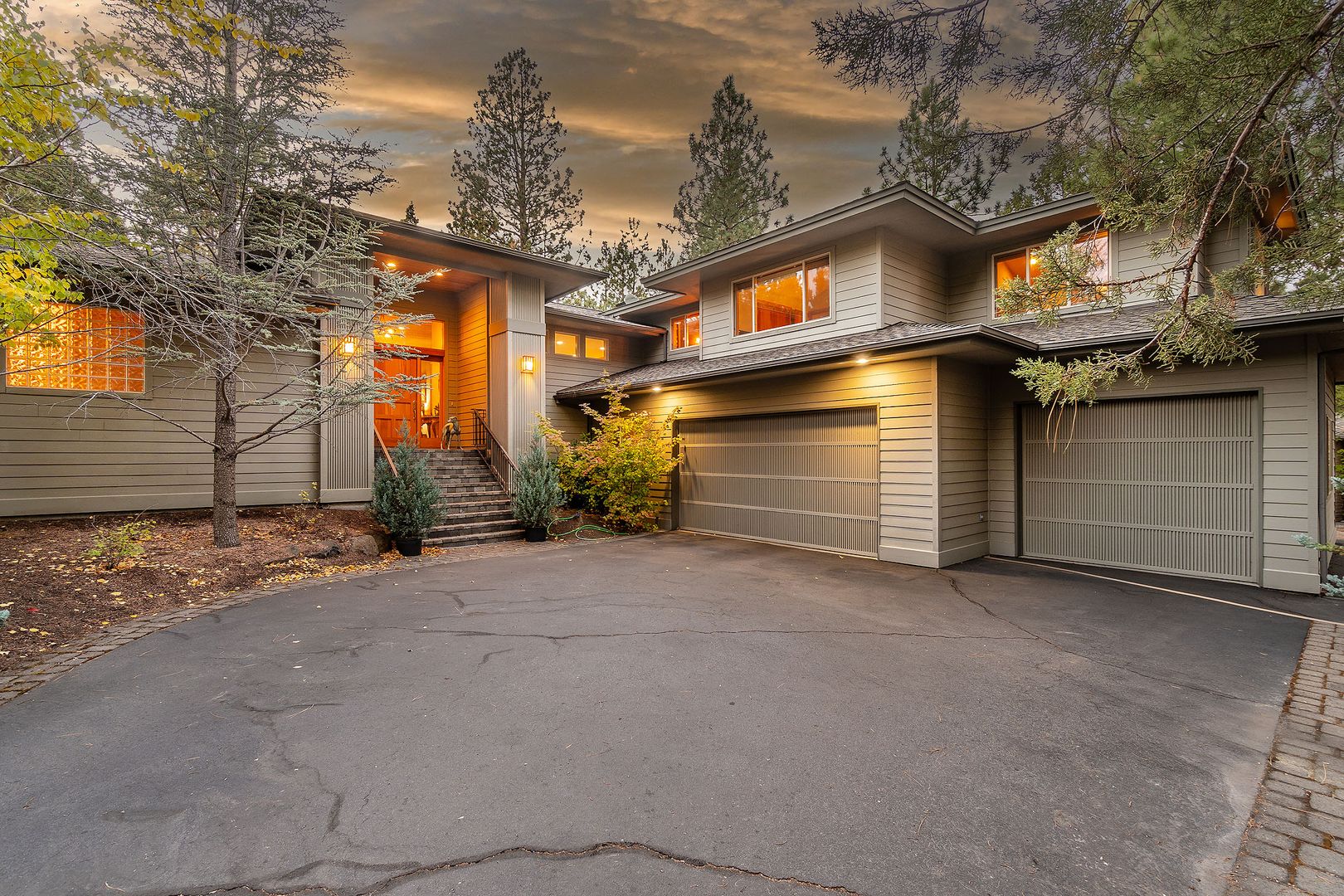 Bend House: 3361 NW McCready Drive