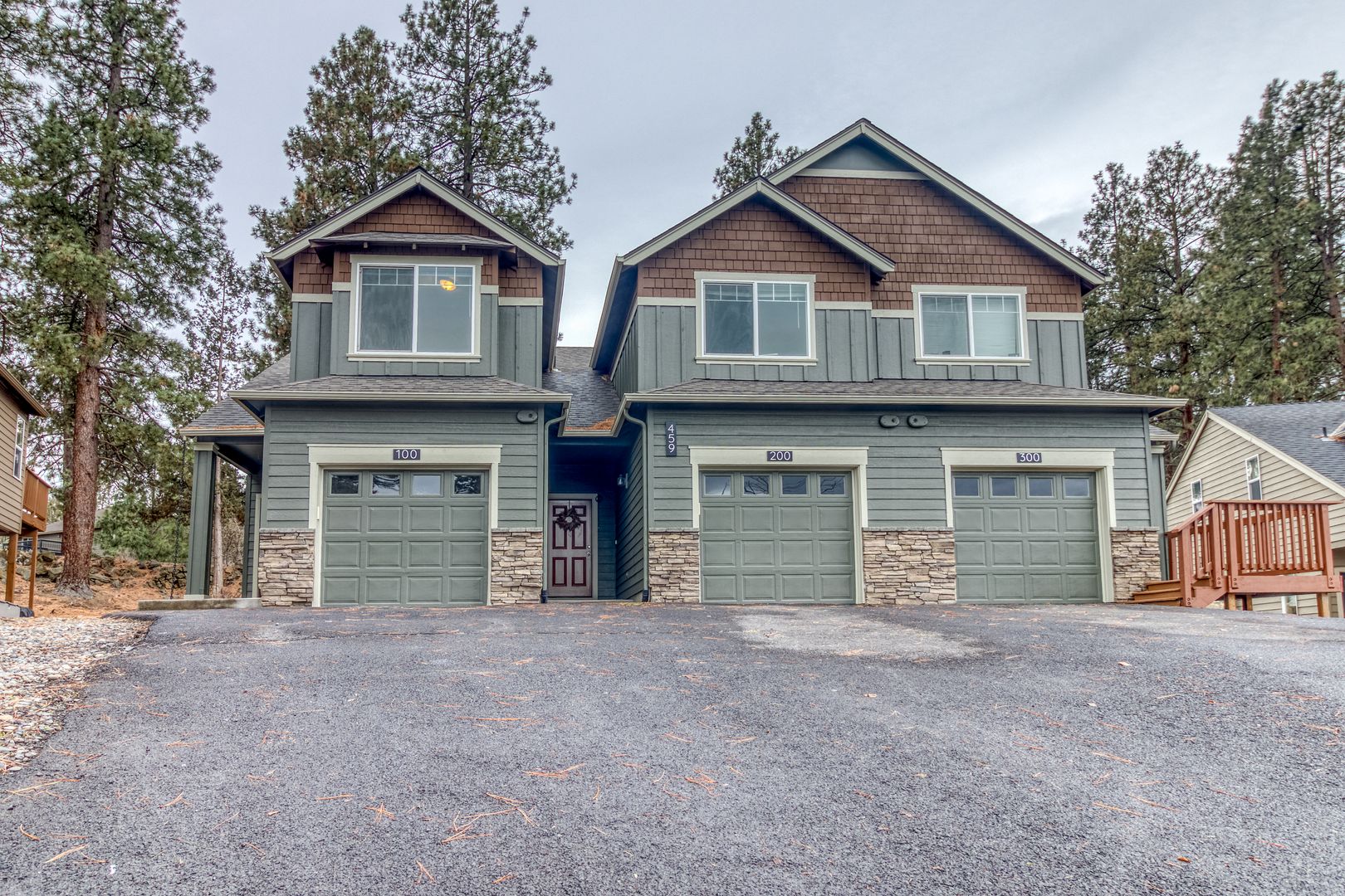 Bend Apartment: 459 SW Garfield Ave