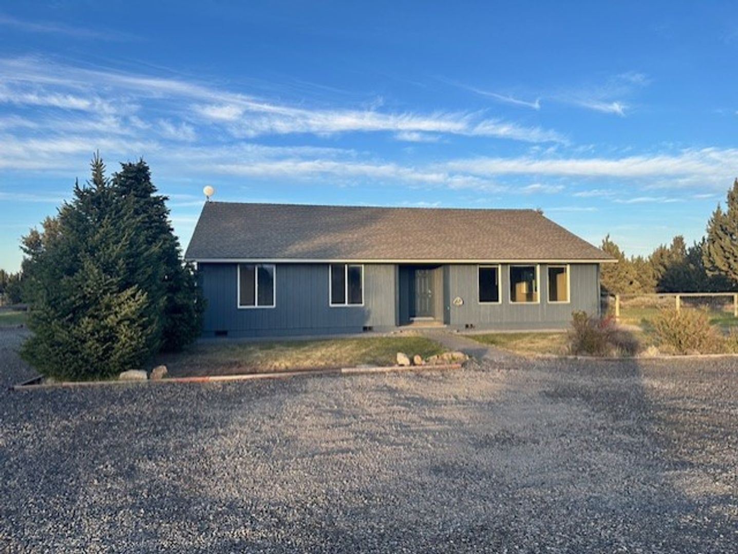 Bend House: 18120 2nd Avenue
