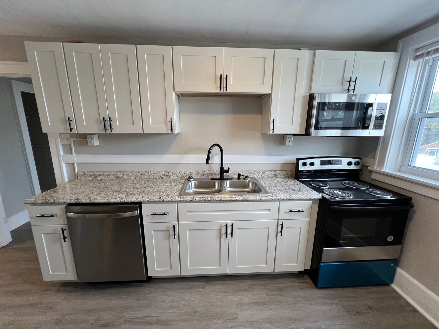 St. Louis Apartment: 2173-75 S. Big Bend