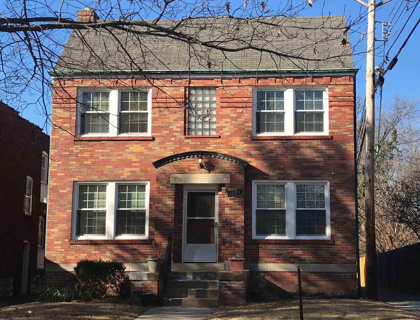 Richmond Heights Apartment: 1005 Claytonia Ter