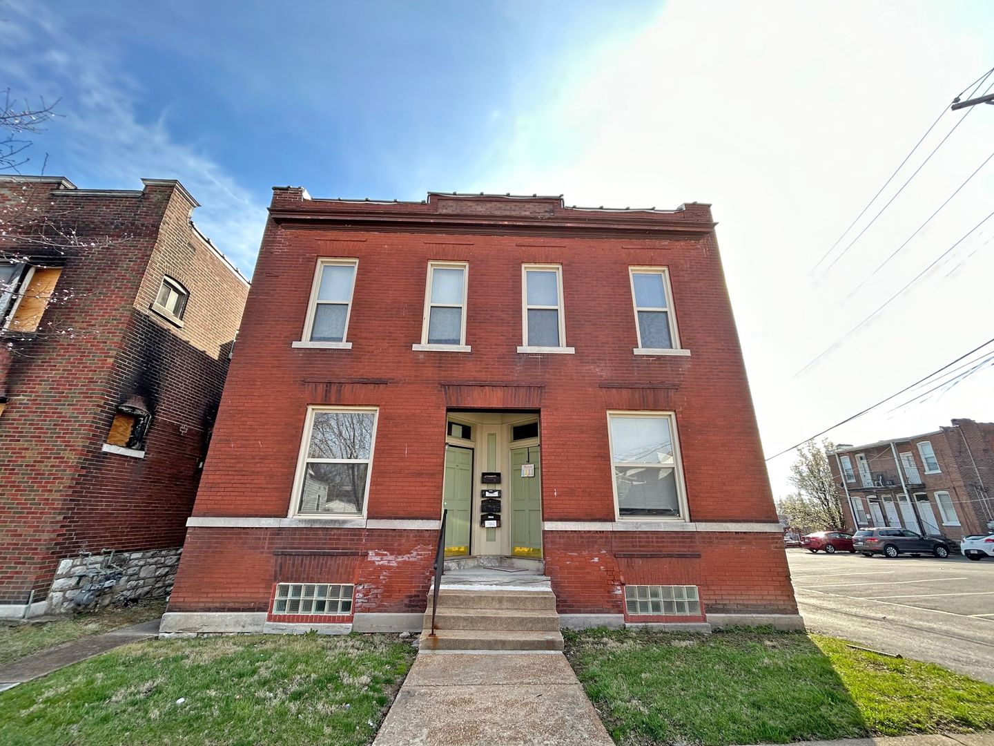 Saint Louis Apartment: 4658-4660 Tyrolean Ave