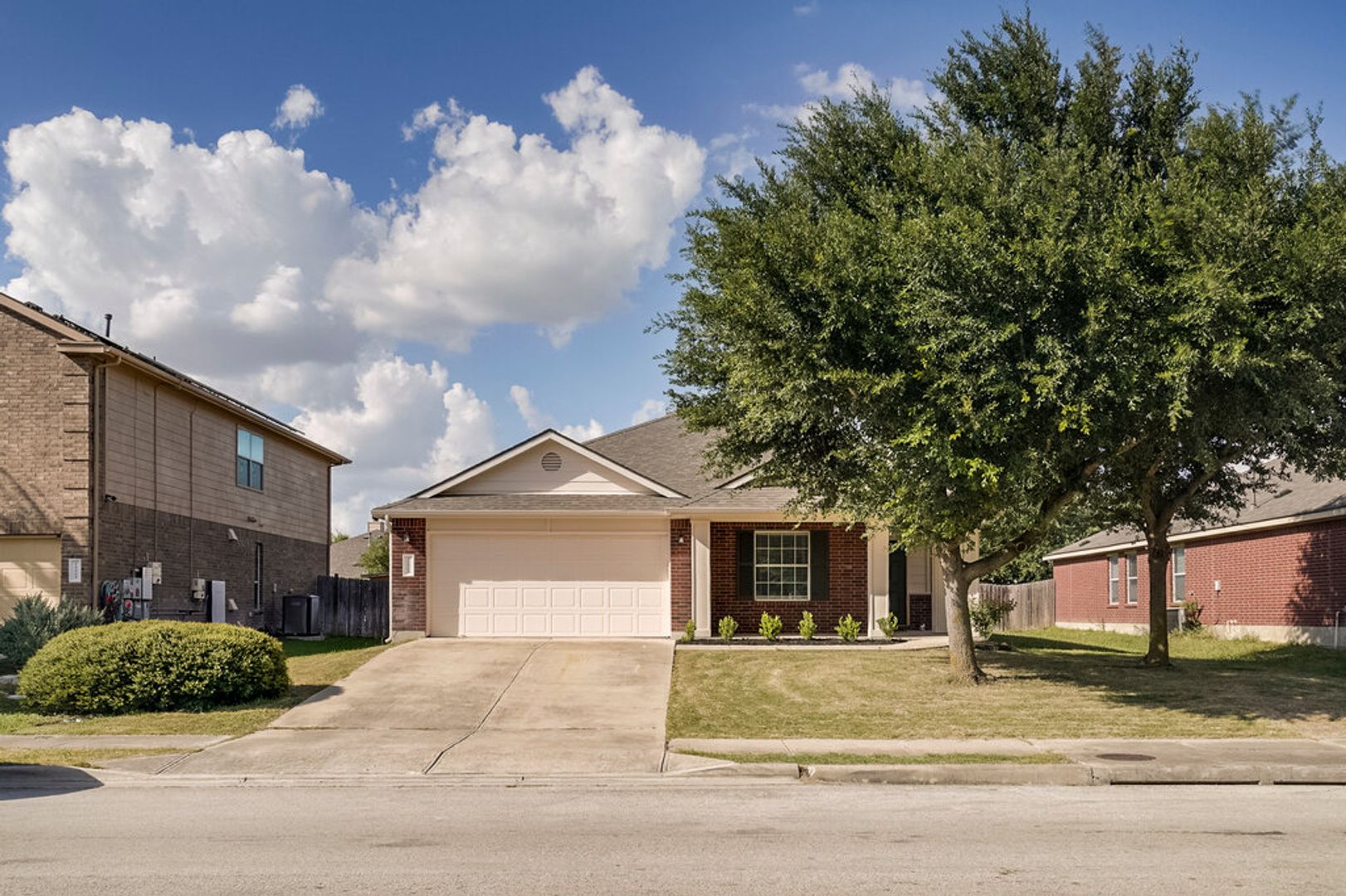 Pflugerville House: 19905 Harrier Flight Trl.