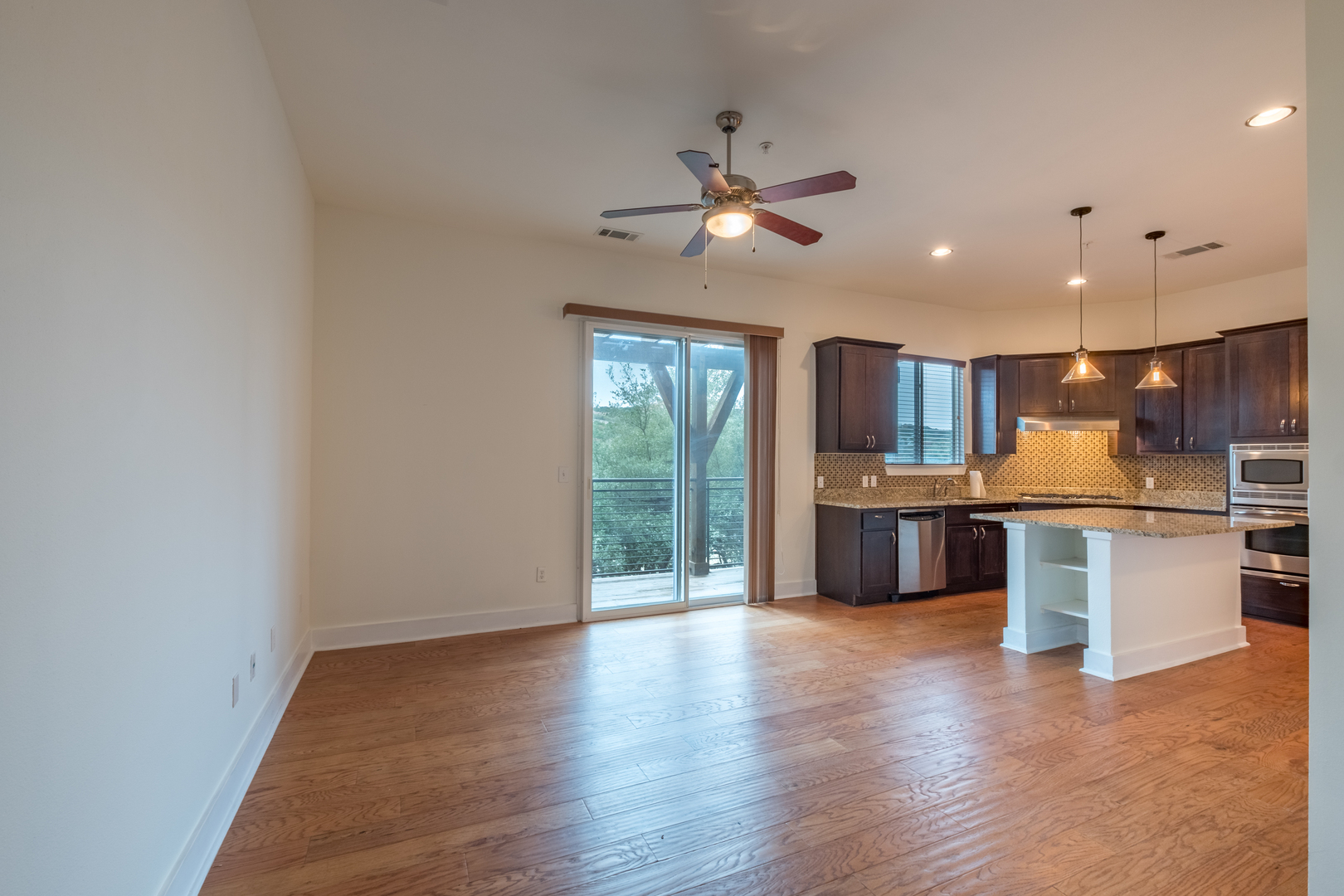 Austin House: 8110 Ranch Road 2222