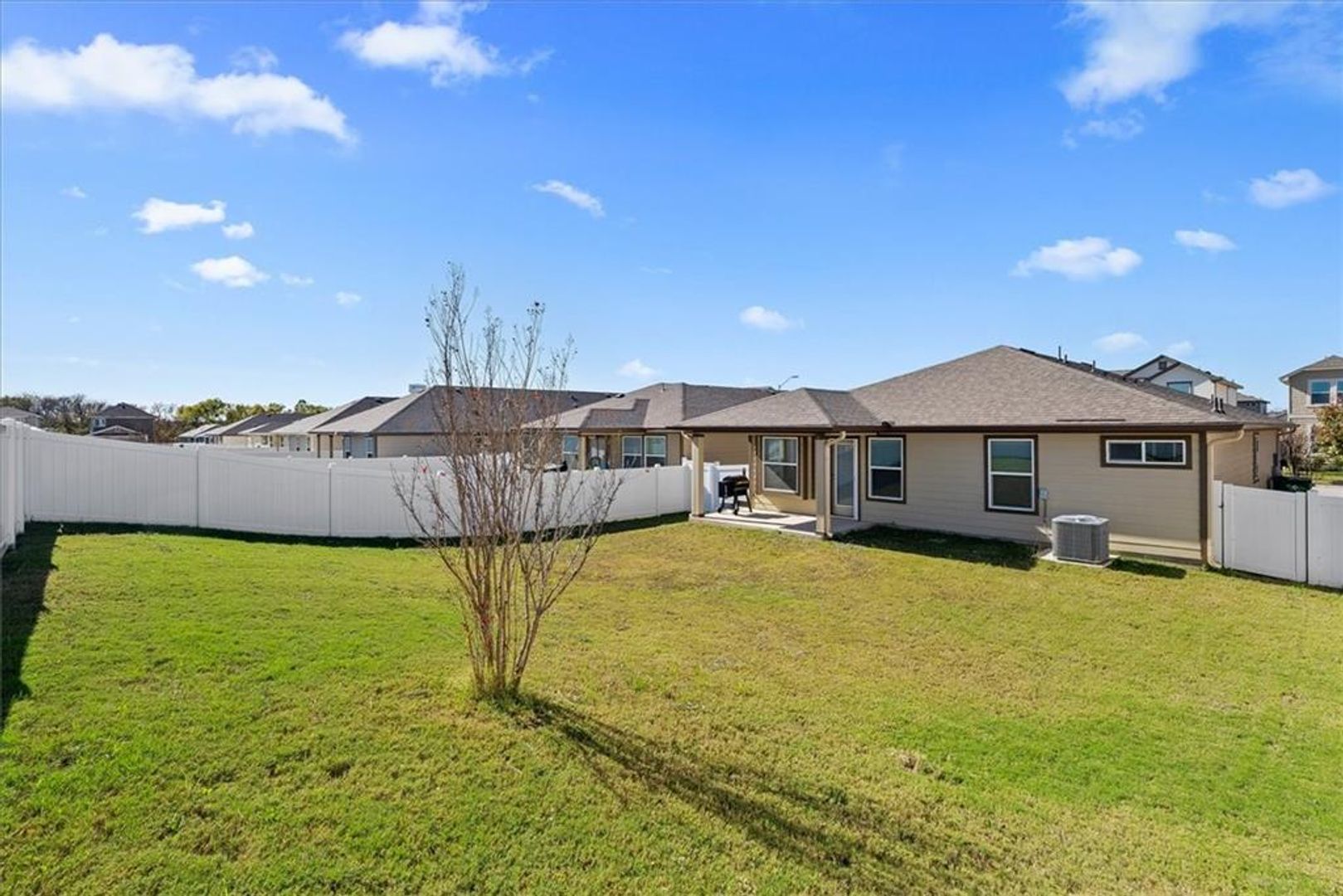Pflugerville House: 18333 Cumberland Gap St