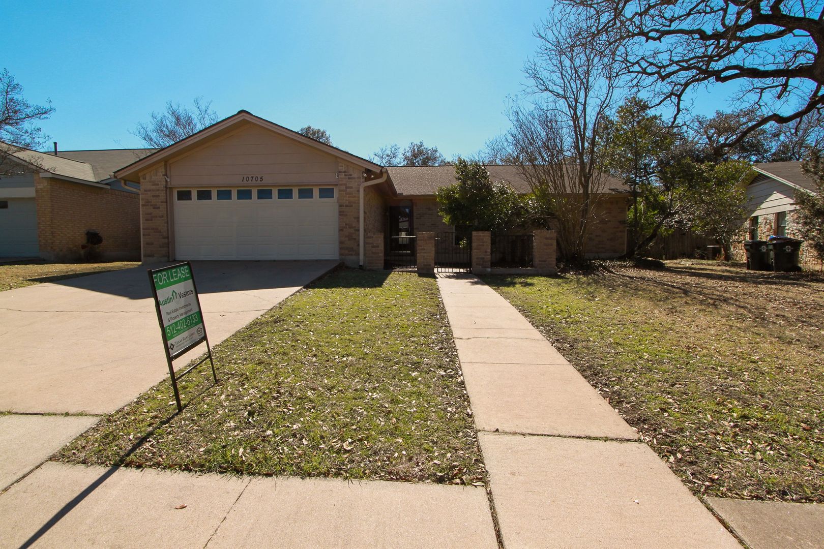 Austin House: 10705 Doering Ln