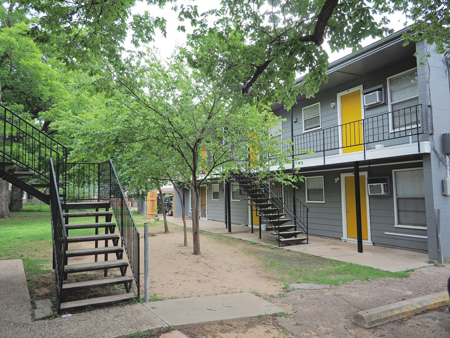 Austin Apartment: 901 Springdale Rd -Apt #102