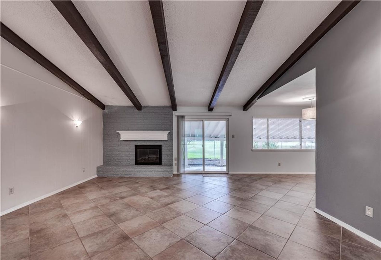 Austin House: 12314 Wipple Tree Cv