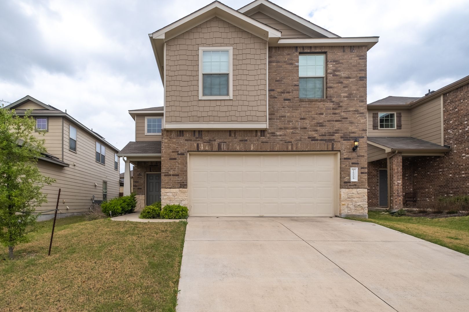 Austin House: 16009 Canberra Trl