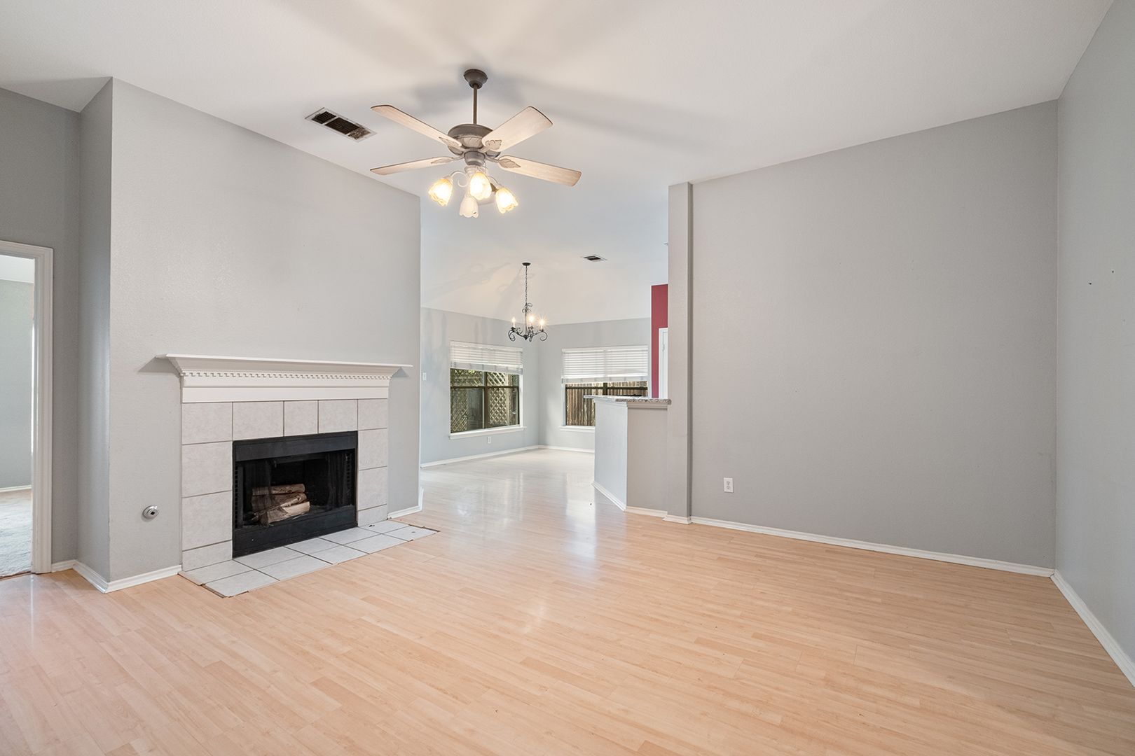 Round Rock House: 3012 Hill St