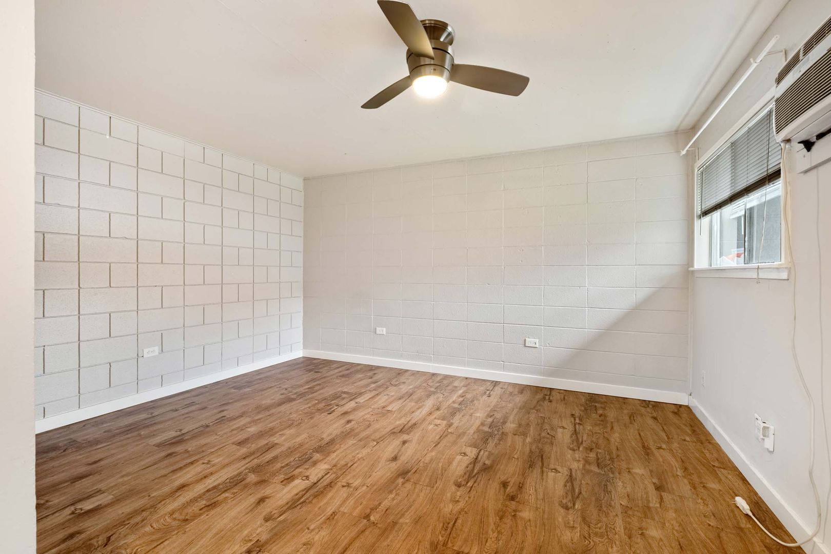 Austin Apartment: 903 Springdale Rd - Apt E