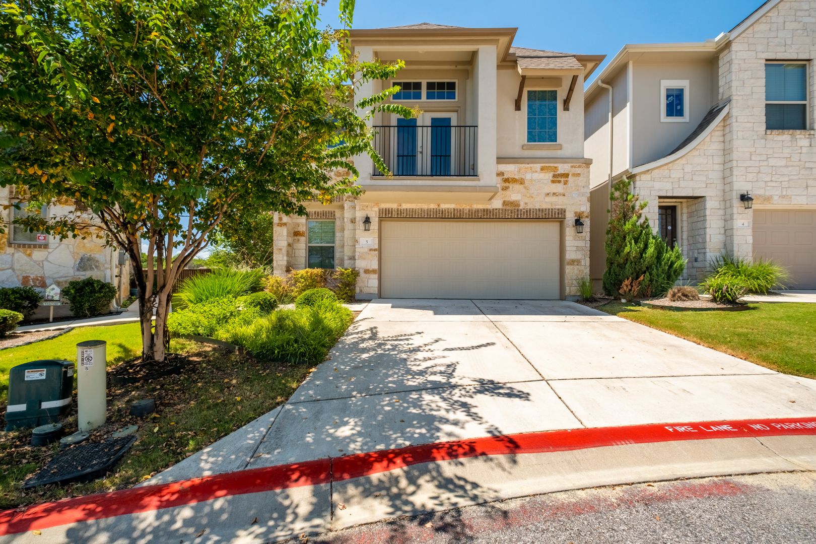 Round Rock House: 2105 Town Centre Dr #5