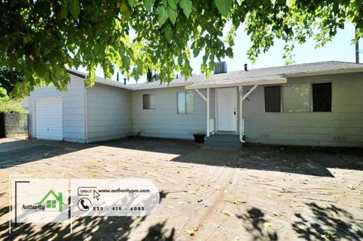 3994 Mercury Dr. Large Backyard, Fully Fenced. – photo 1