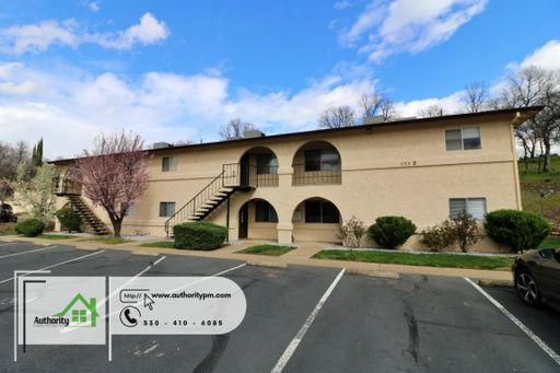 333 Boulder Creek, D-4, Upstairs unit, Next to WaterWorks Park – photo 1