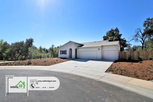 3643 Ginny Ct. - Solar + Smart Home Connection, New Build – photo 1