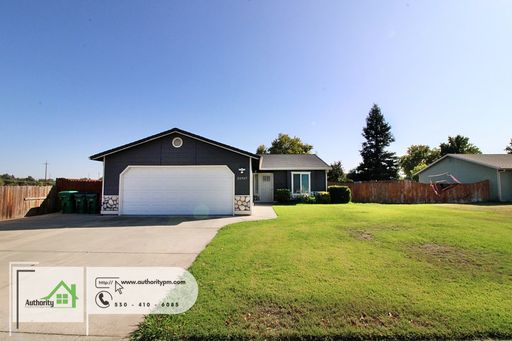20905 Mauser - Cute Cottonwood Home with Large Backyard & Quiet Setting – photo 1