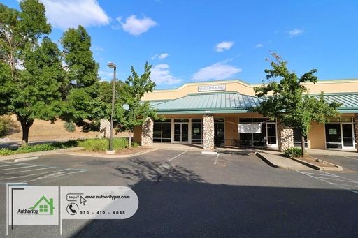 1872 Buenaventura Blvd - 1, Redding, CA 96001 Retail or Office. – photo 1