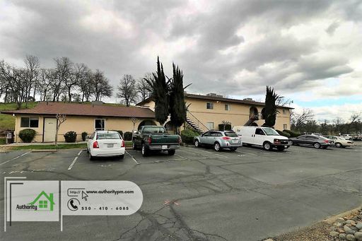 333 Boulder Creek C-7. Community Pool, Near Waterworks Park, Onsite Manager. – photo 1
