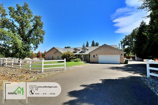 21985 Mel Mar Dr - Palo Cedro 4 BR Home w/ Attached Guest Suite, Solar & Acreage