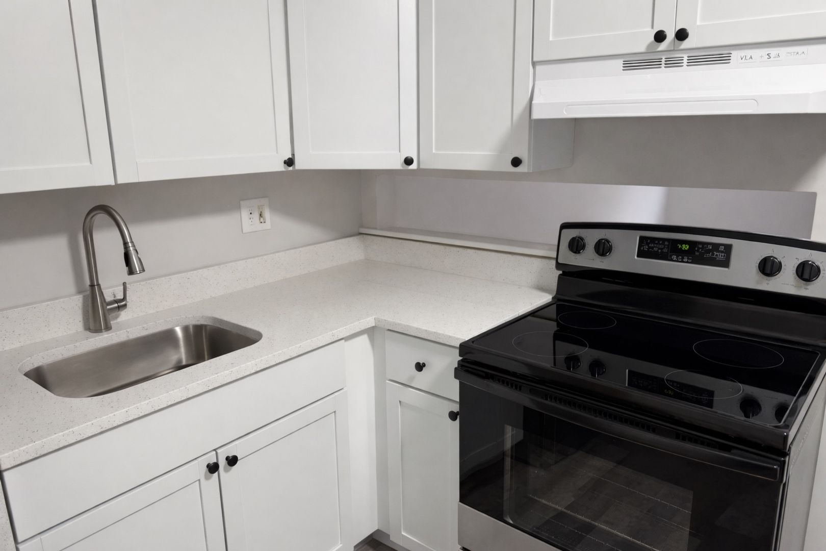 Melrose Park Apartment: 1500-04 North 22nd Avenue