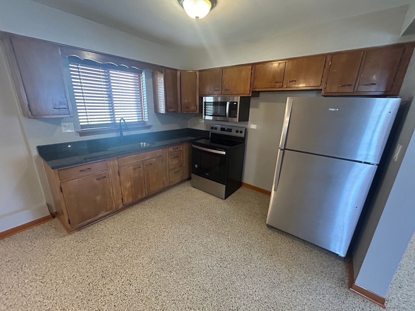 Bellwood Apartment: 3108 Saint Charles Road