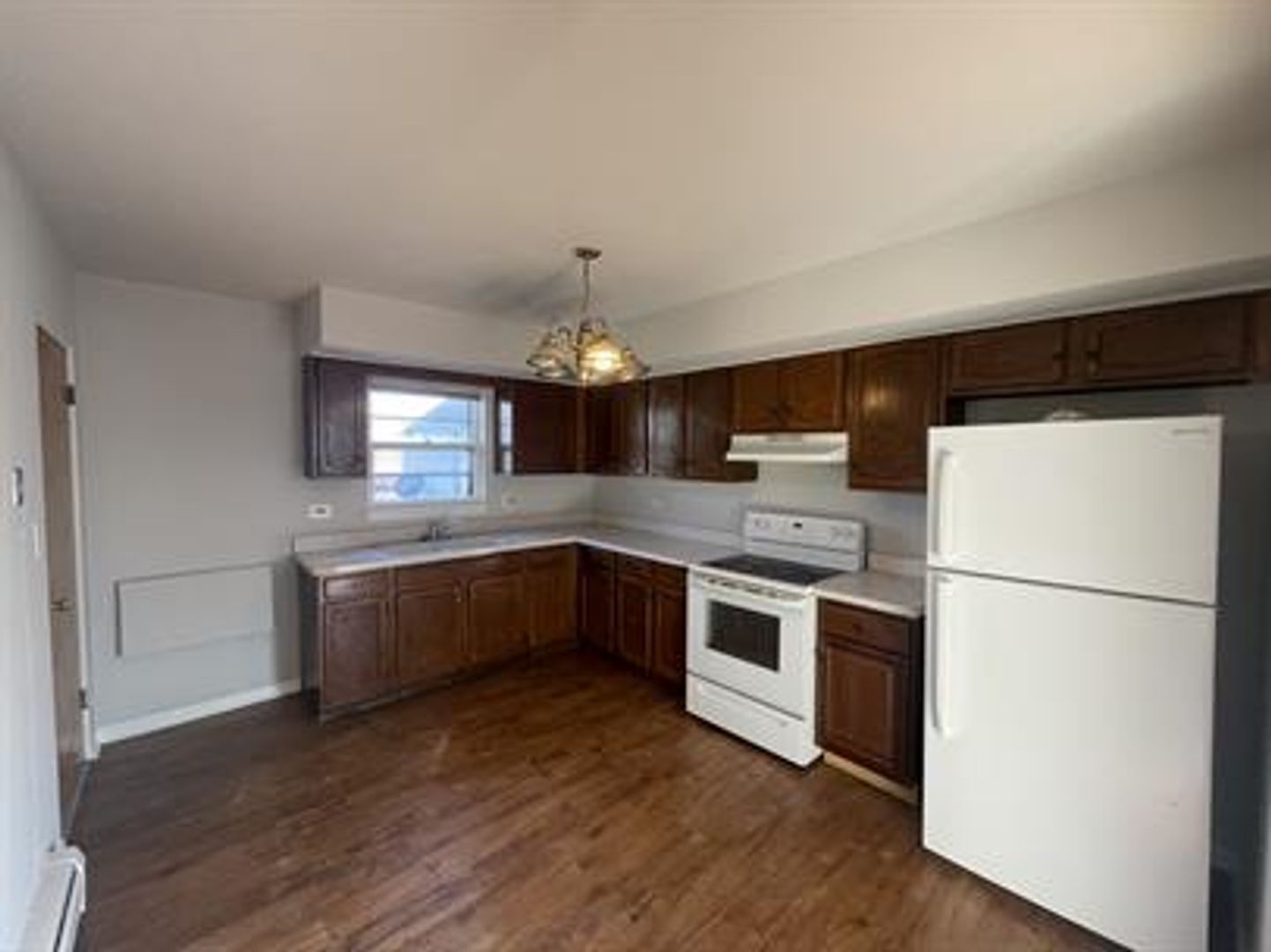 Cicero Apartment: 1246 South 57th Avenue