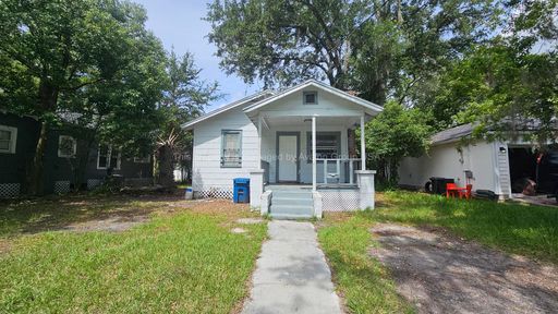 738 Westbrook Rd – photo 1
