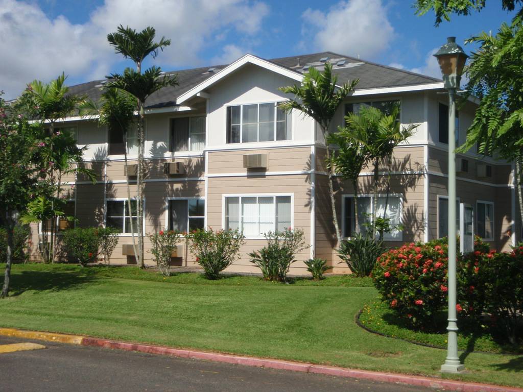 Mililani House: 95-1005 Kaapeha St,