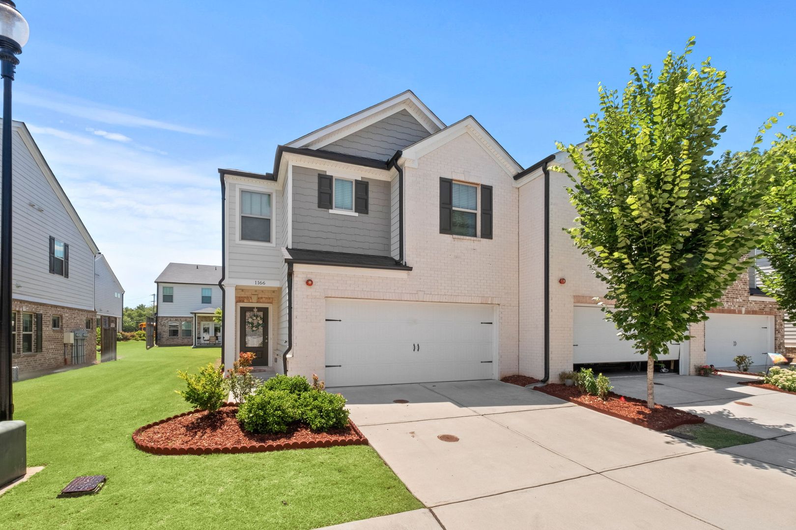 Marietta House: 1166 Arrowlake Rd