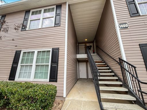 3 Bedroom Apartment – 1402 Stonehaven Circle, Cartersville, GA 30121